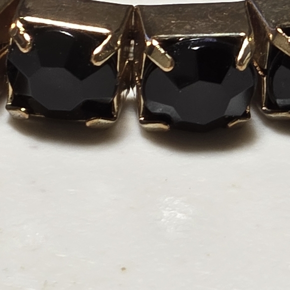 Black Bead Stretch Bracelet Gold Tone Faceted - Picture 2 of 2